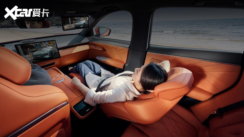 长安深蓝s7超感驾趣suv14.99万上市,副驾惊喜配置双零重力座椅