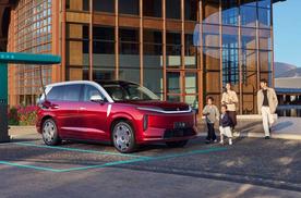 比亚迪全尺寸闪充旗舰SUV！大唐EV正式上市，售价23.99万元起
