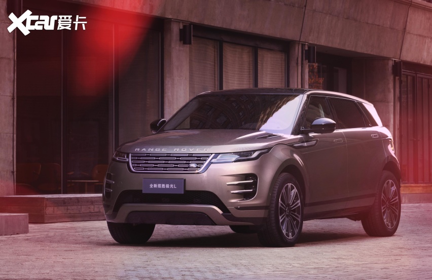 预言用户的豪华想象:全新揽胜极光l的精奢"向往"-爱卡汽车爱咖号