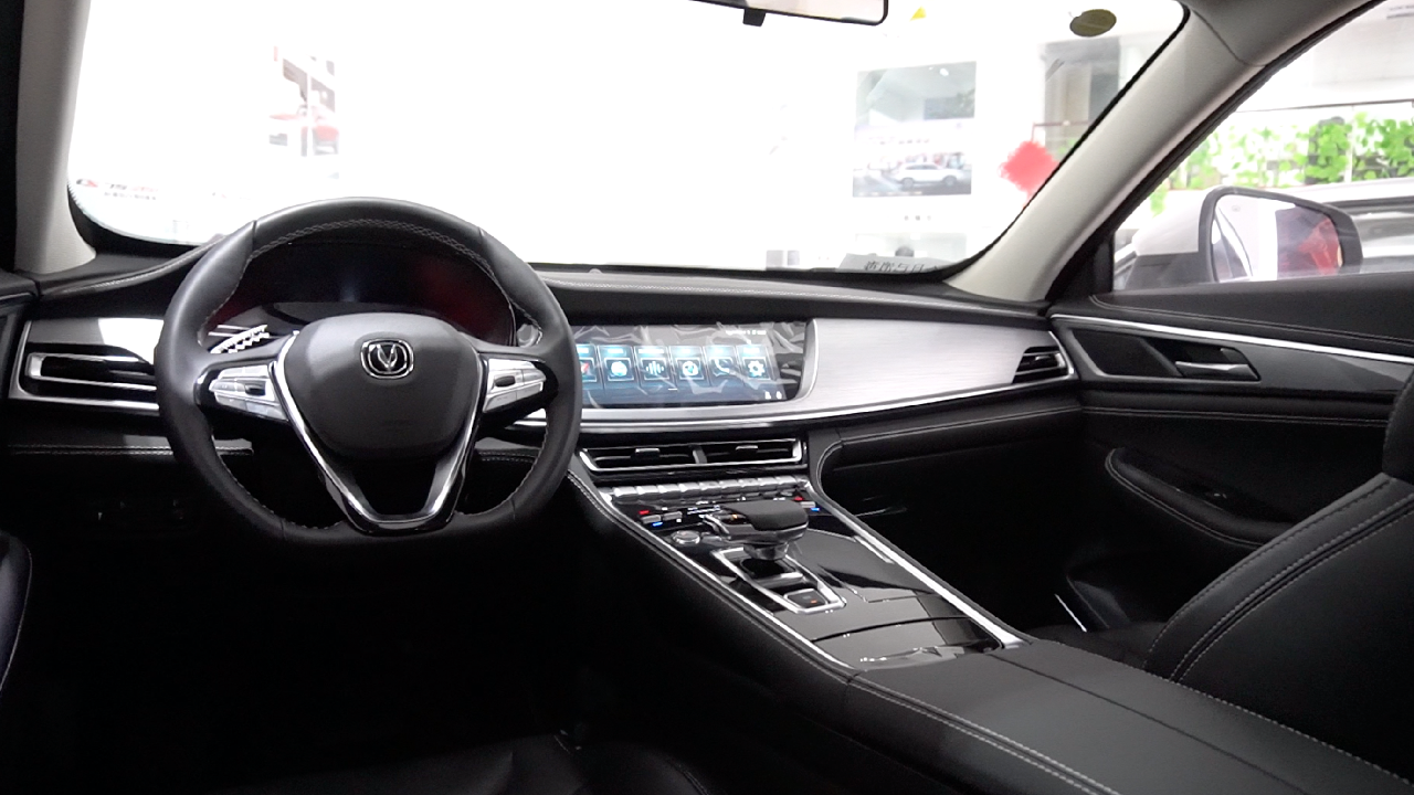 �ȼ�����Խ�ռ���� ����CS85 COUPE�ռ����