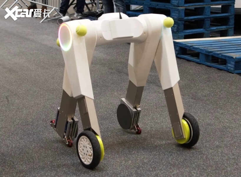 手推车成精?来看看德国团队研发的新型自平衡机器人