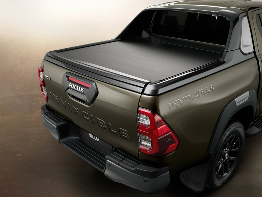 丰田官方发布了2021款的Hilux