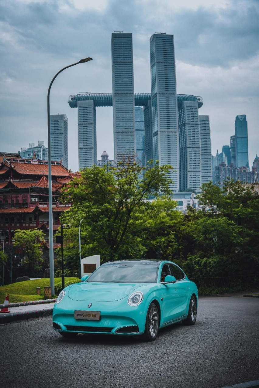 与欧拉闪电猫在初夏的山城来一场City Drive