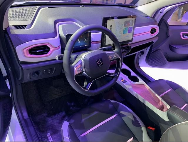 黑猫、哪吒V、小蚂蚁、思皓E10X怎么选？代步还是推荐这两款