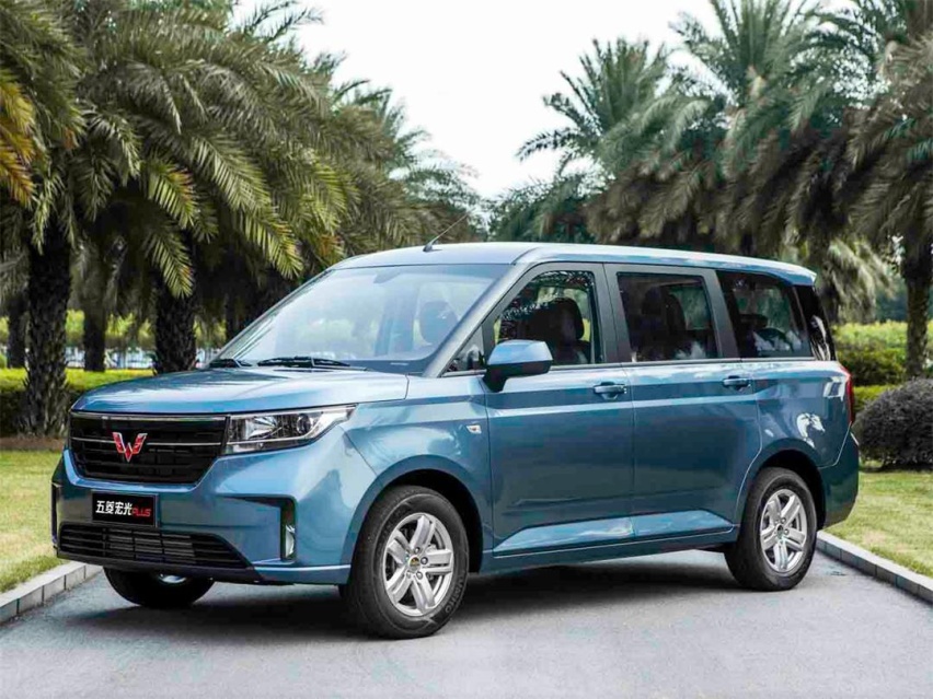 5.45万起，五菱连推多款新车，赚钱好帮手