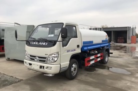 福田5吨工地专用洒水车 不上户5T环保洒水车