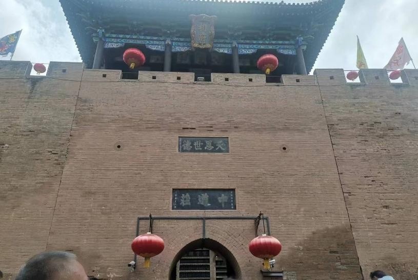 自驾晋城市，游皇城相府与九女仙湖，感受历史厚重与自然造化