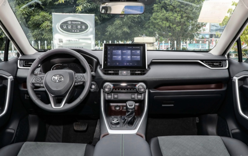既要舒适又要野，全新欧蓝德与RAV4谁才是那个多面派？