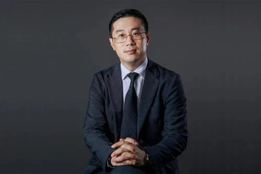 何小鹏变相削权李鹏程，王桐能否带领小鹏汽车打开新思路？