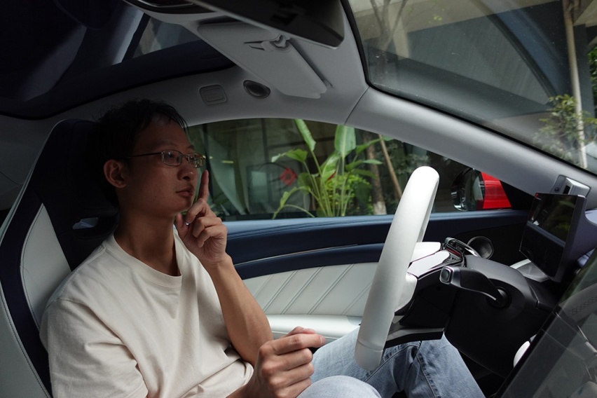 用起来更像手机！哪吒GT车机体验 360加持就是牛？
