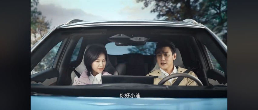 上午刚看完综艺，没想到下午就在“护卫舰”上“偶遇”了陆毅夫妇