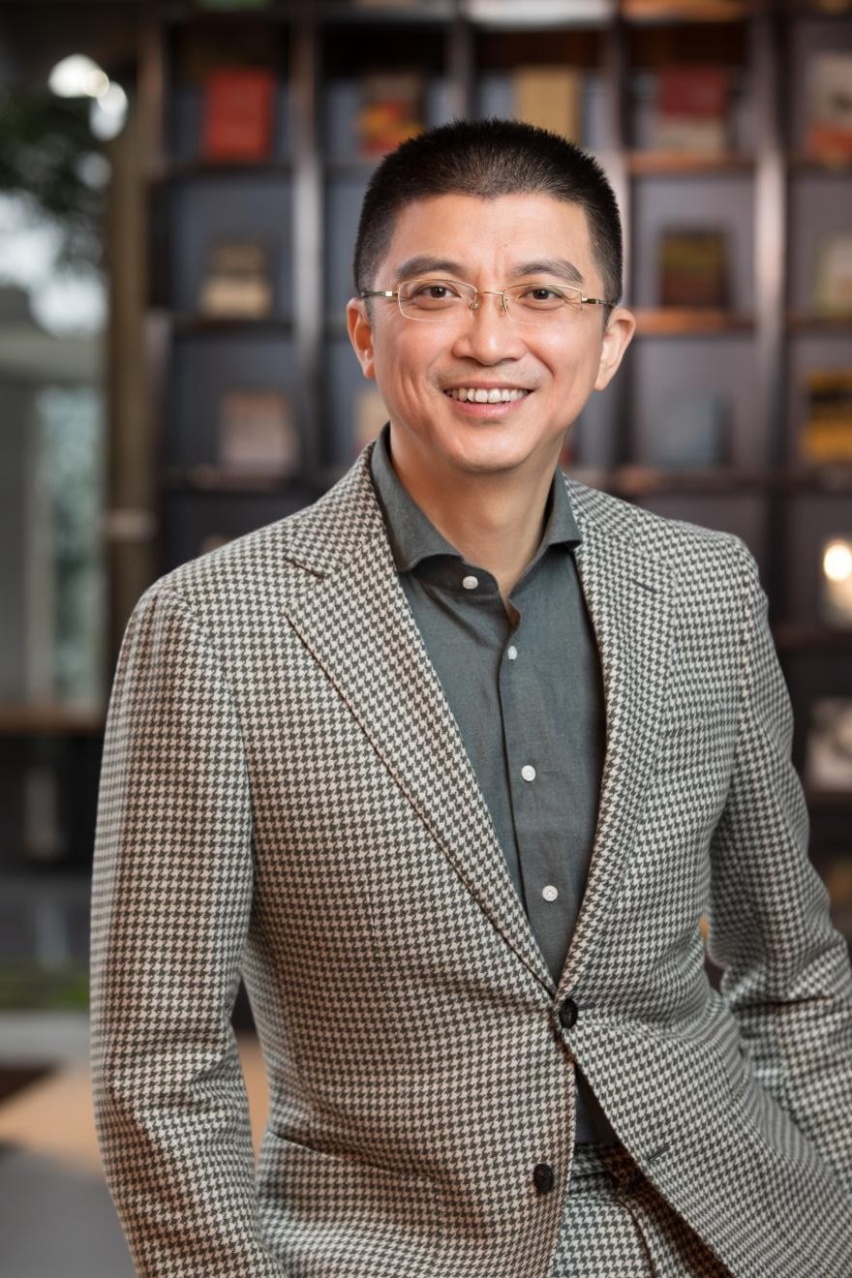 智能电动汽车还不够？阿维塔还在它前面浇铸了两个字：情感