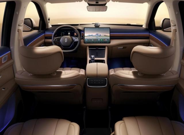 Car play、Android Auto，终成时代弃儿