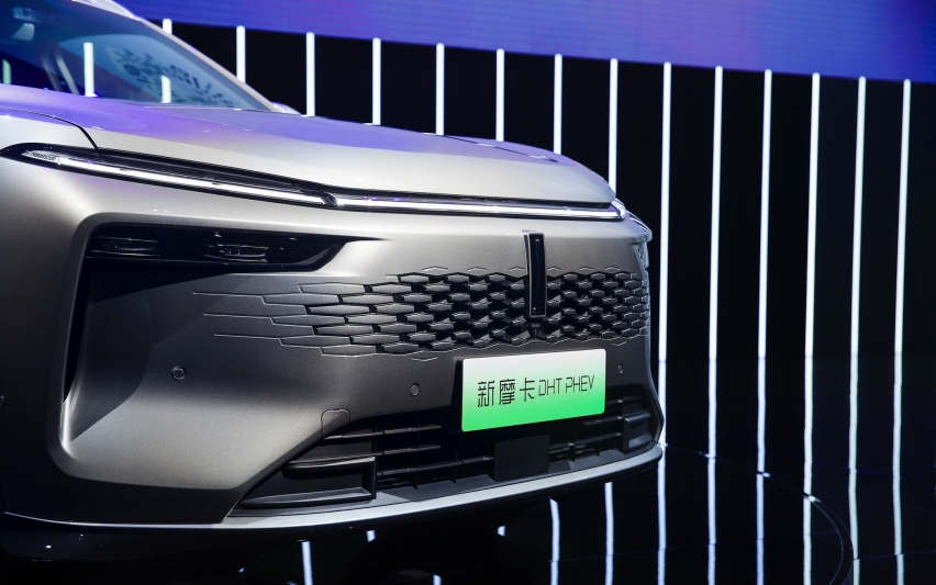 魏牌放大招了！这SUV售23.18万起 比500万内还要好？