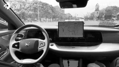 华为:做Robotaxi的都得死!滴滴Auto X:啊