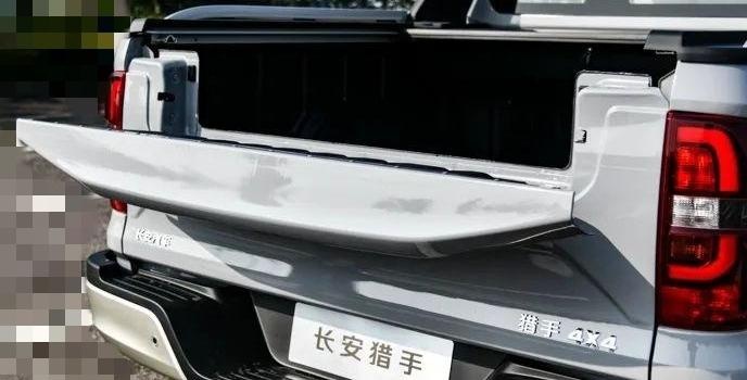 长安猎手：当新能源遇到皮卡会怎样？