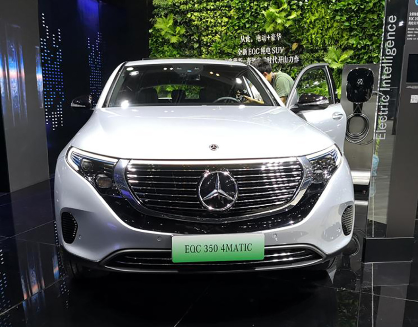 EQC 350上市 比400便宜8万意味着什么？