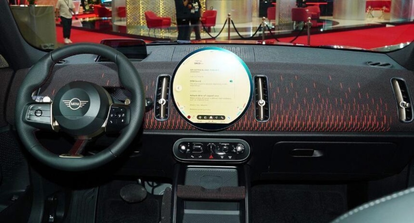 开启MINI家族新征程，全新MINI JCW COUNTRYMAN上市