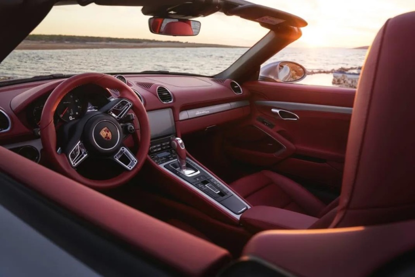 保时捷718 Boxster25周年纪念版上市，国内国外差异