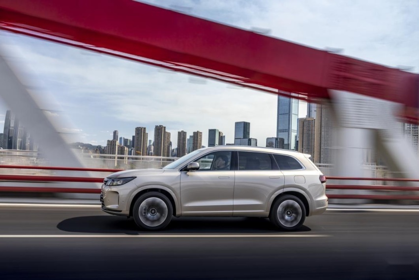不到30万即可开箱车长超5米的大6座SUV？AITO问界M7它来了！