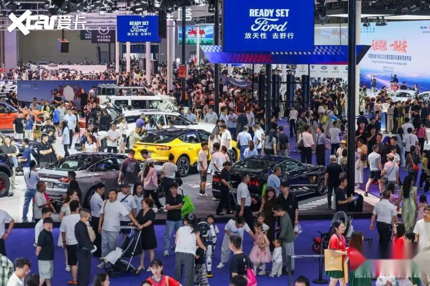 不止拼硬件!重庆 AI 车展揭露行业新竞争风向