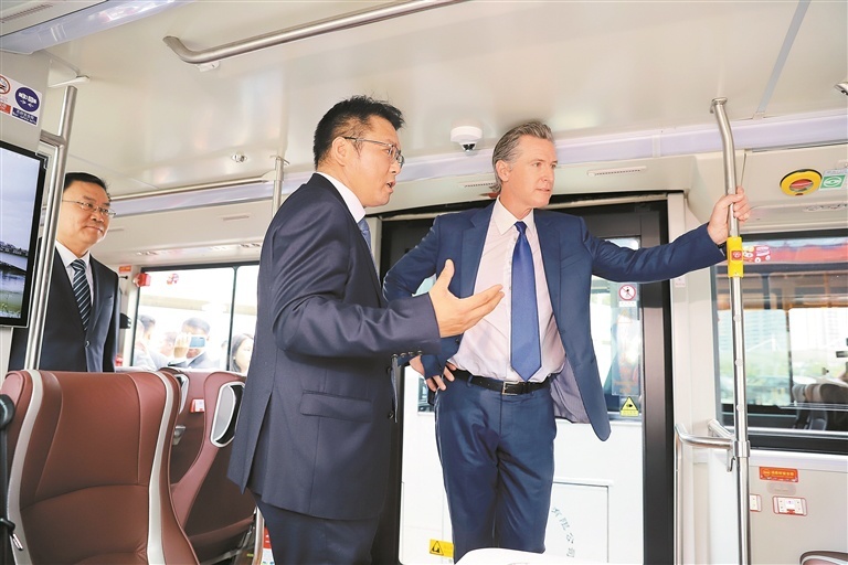 仰望U8被加州州长带货的背后，是比亚迪杰出的海外影响力！