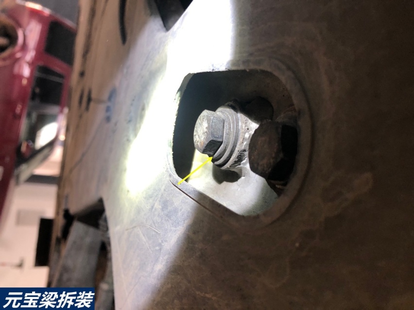 因检测出事故,这台玛莎拉蒂卖家便宜2万卖?值吗?