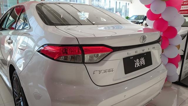 巡山看新车 到店实拍广汽丰田凌尚豪华版