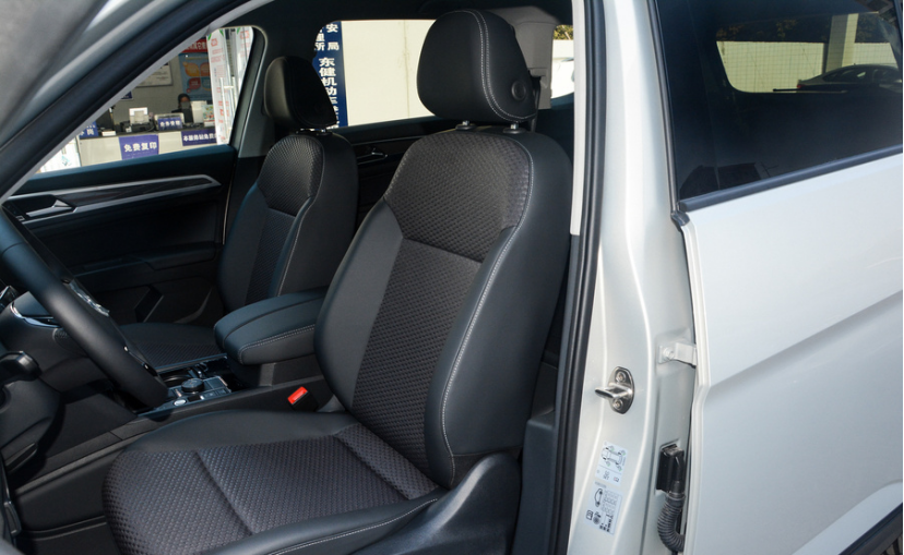 35万买7座SUV GLB还是途昂？