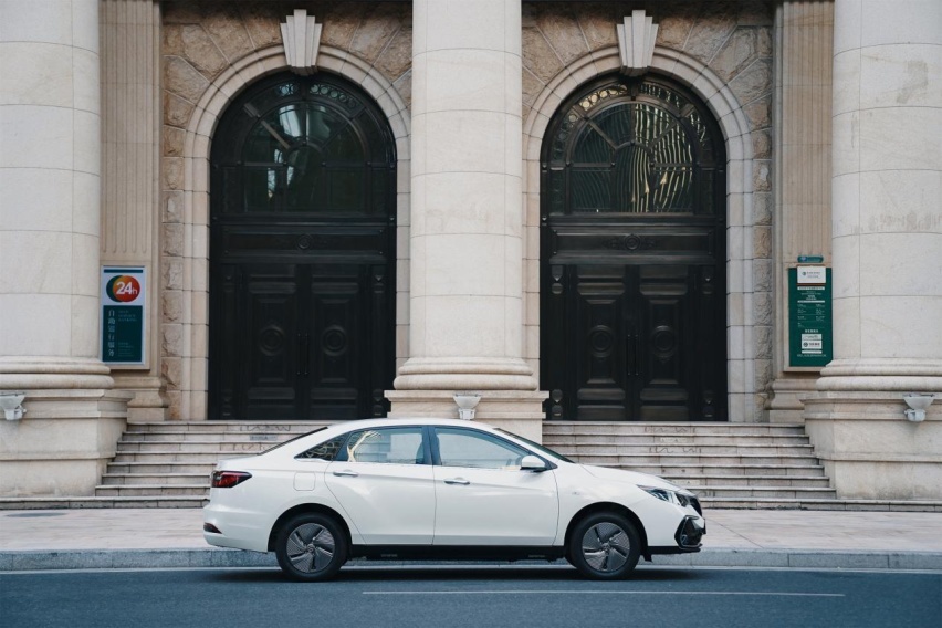 2023年想选个经济又实惠的纯电动轿车？不妨看看启辰D60EV PLU
