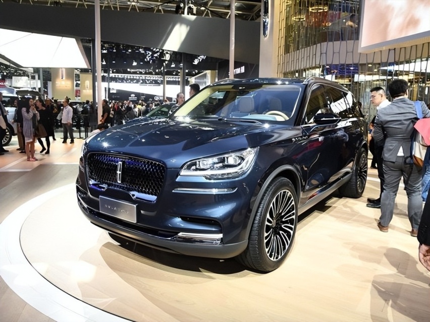 3.0T+四驱，宝马X5靠边站，林肯飞行家官降6.4万！