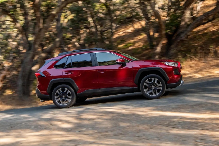 丰田又一“硬派”新作 欧版RAV4形似酷路泽 2022年欲上市