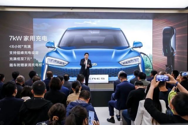 华为卖的第一台车为什么选择赛力斯SF5