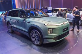 德系品质+中国智慧！狂评-上汽大众ID.ERA 9X