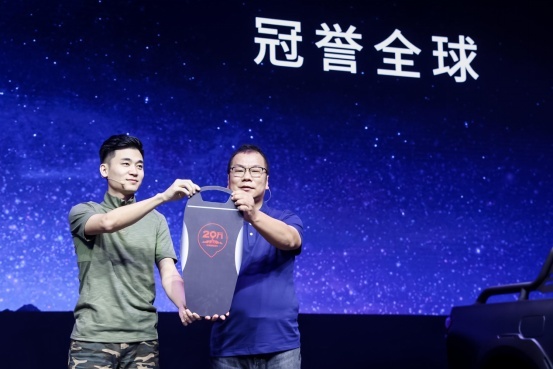 机车与炮天生一对，长城机车炮C位亮相成都车展