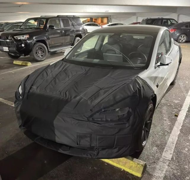 yoke方向盘、4680电池？2023款Model 3哪些传闻是真？