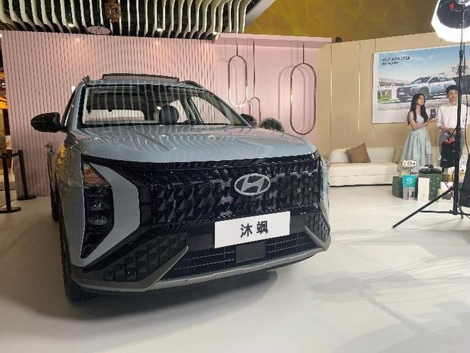 售12.18万元，搭载2.0L发动机，北京现代全新车型MUFASA沐飒