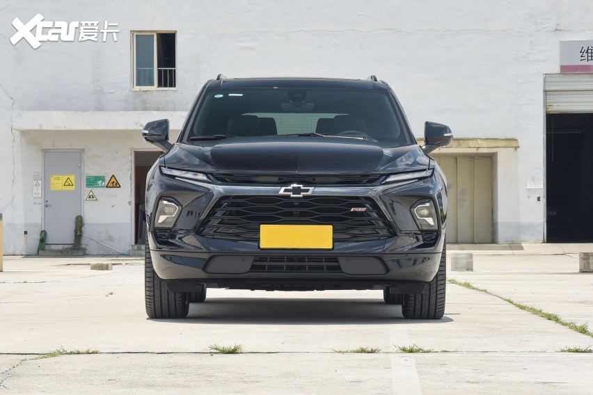 49万起询底价售价方面,作为一款中大型suv雪佛兰开拓者的厂商指导价为