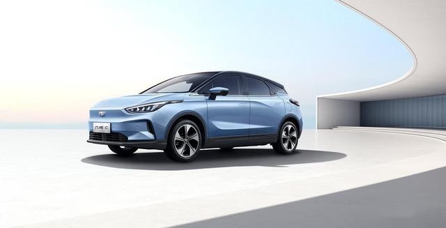 几何C正式上市，补贴后售价12.98万元起