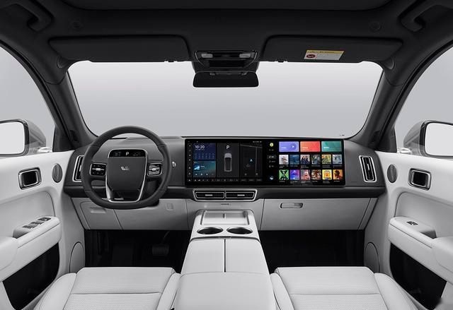理想L7：家庭五座旗舰SUV，空间大、长续航，家用值得推荐