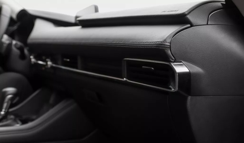 我，次世代MAZDA 3昂克赛拉，打钱！
