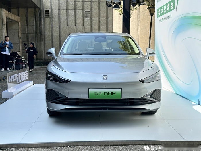 油耗比比亚迪DM-i还低？这家老国企终于造了套好插混