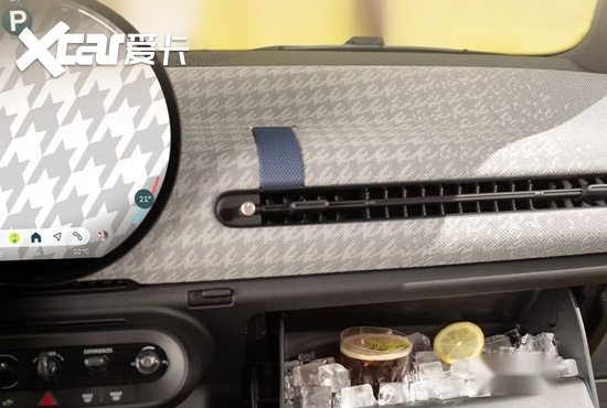 配色潮酷限量52台 电动MINI推出秋日半熟版