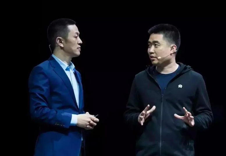 穆峰连发“五问”，不一样的哈弗新能源之夜