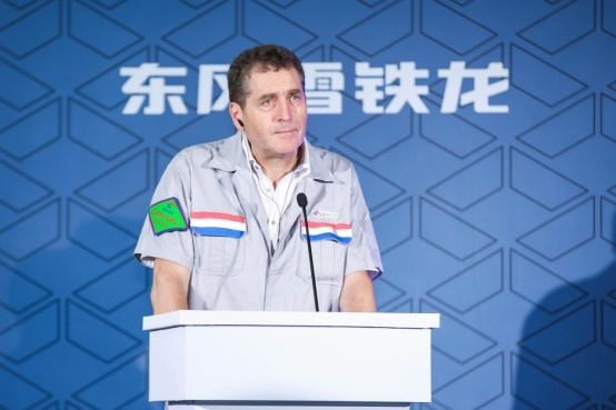 “凡尔赛”成都造，全球销！汽车制造中国中心化成趋势