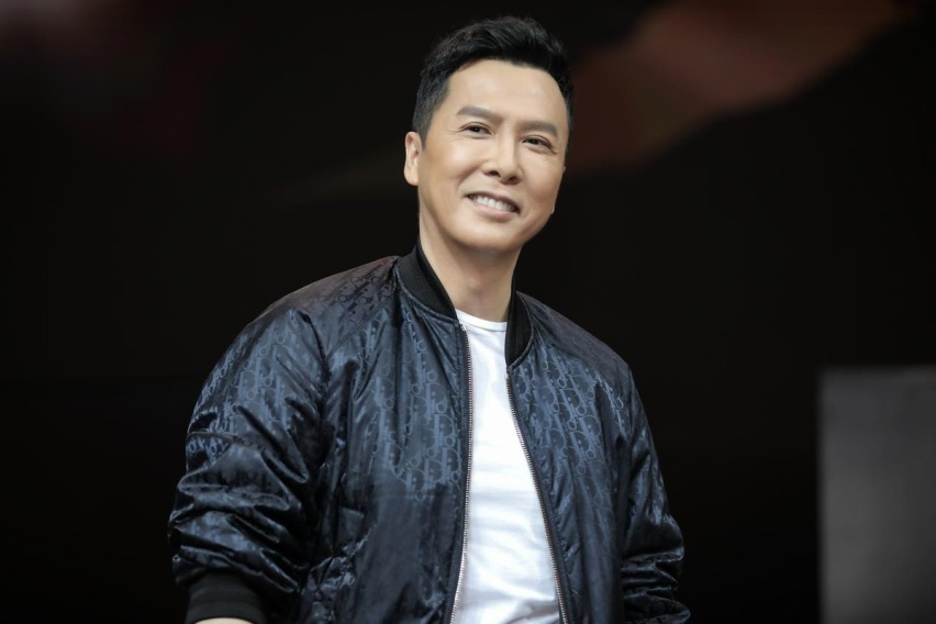 燃爆2021上海车展！甄子丹携手长城皮卡航母战队亮相