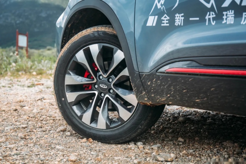 试驾全新瑞虎5x,精致感满分的10万级SUV