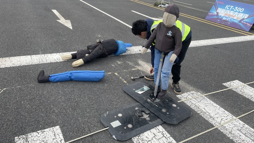 14车AEB智驾大横评：华为系遥遥领先，多款热门车垫底，该信谁？