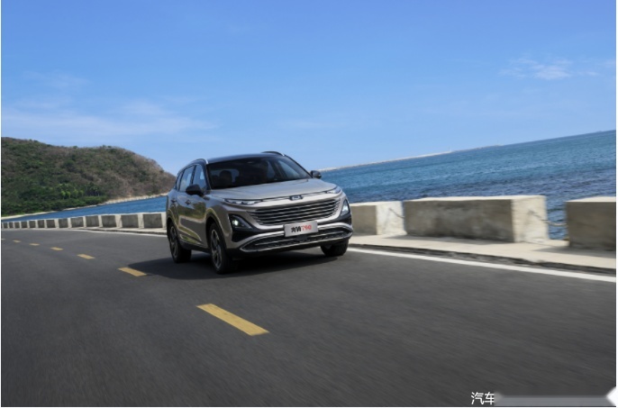 年底买车怎么选？奔腾T90成10万级全家人的首选SUV
