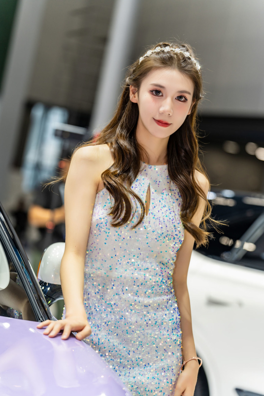 2024广州车展小姐姐大合集！是真男人就坚持到最后一张！
